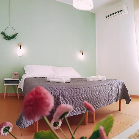 Petit Hotel