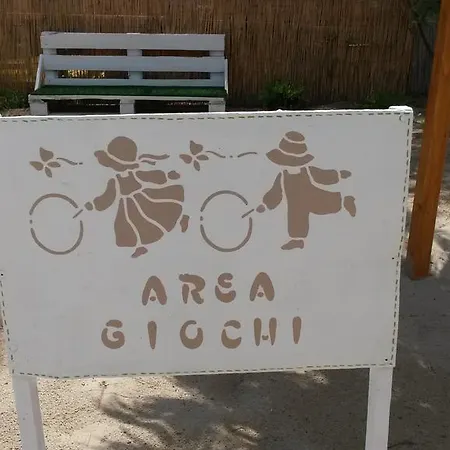 Hotel Petit Silvi Marina
