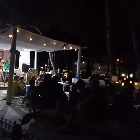 Szálloda Petit 2*