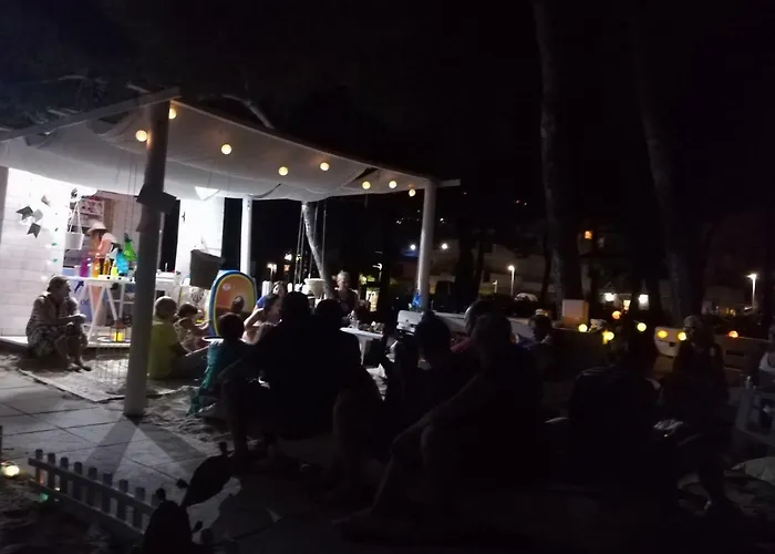 Отель Petit Royal 2*